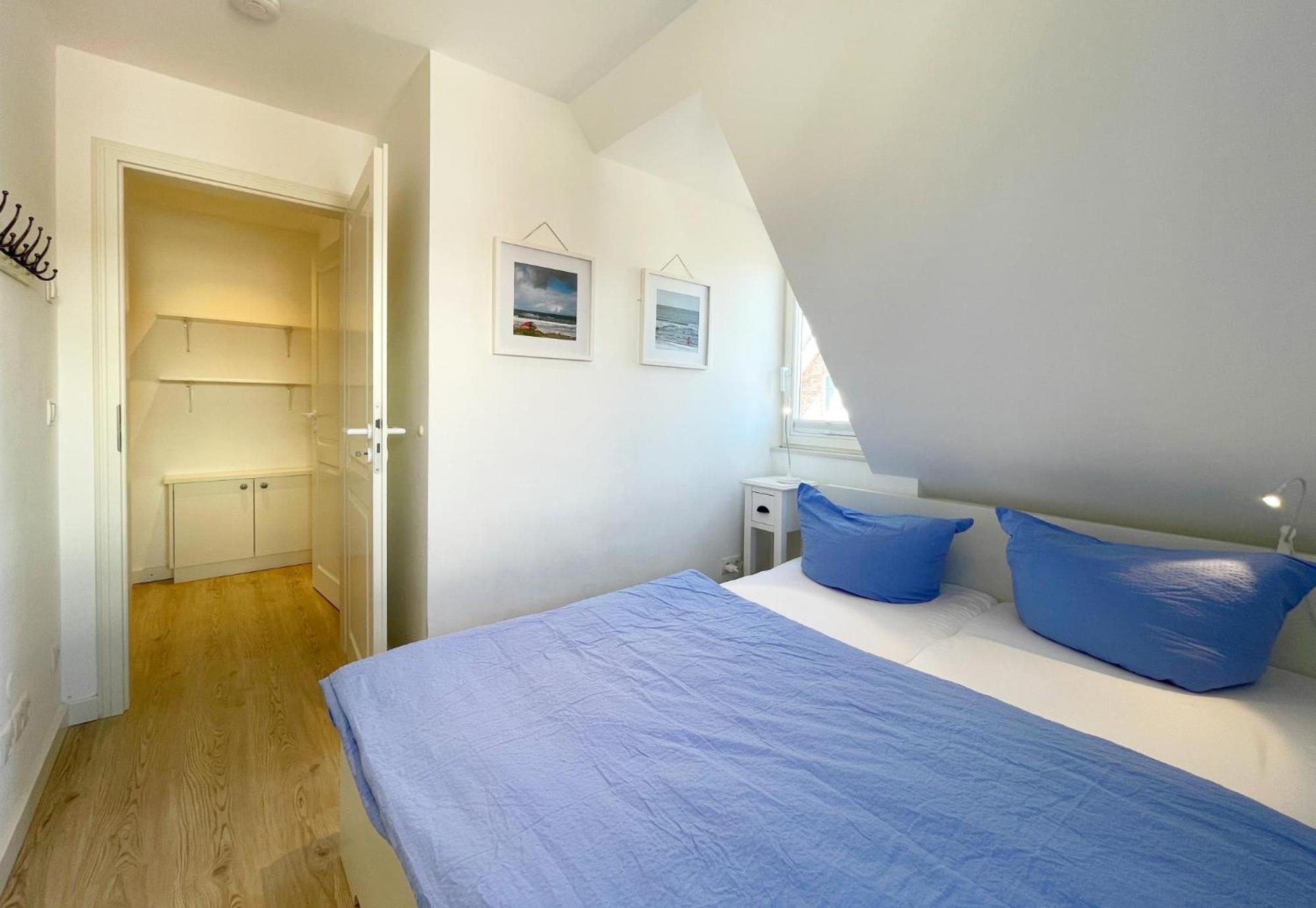 Haus Dünenrose App 2 Mit Balkon Westerland