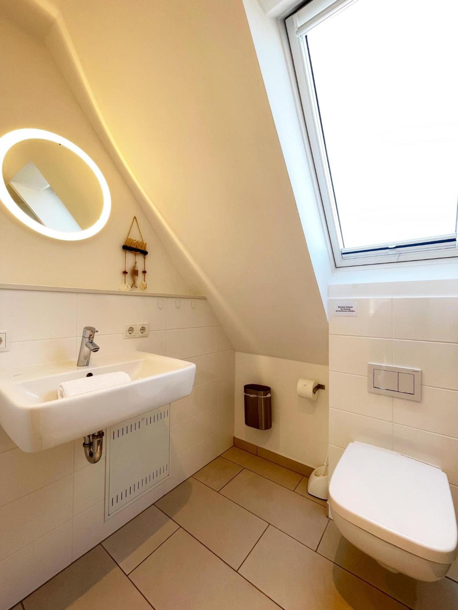 Haus Dünenrose App 2 Mit Balkon Apartment Westerland
