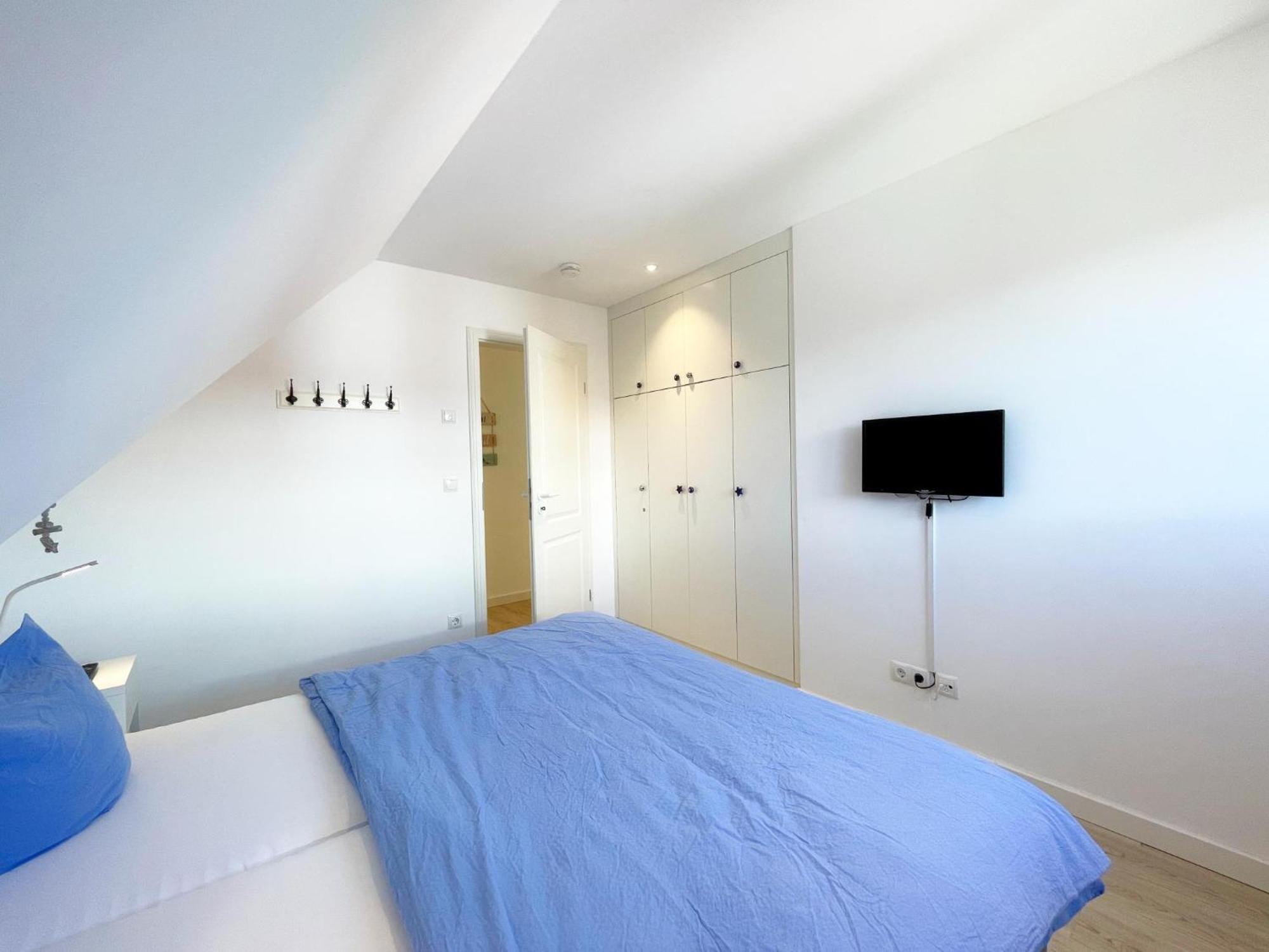 Haus Dünenrose App 2 Mit Balkon * Westerland