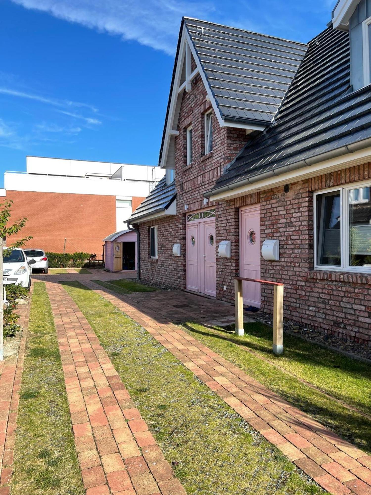 Haus Dünenrose App 2 Mit Balkon Westerland